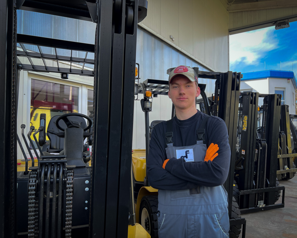 Technik erleben: Mats lernt die Vielfalt der Gabelstapler-Branche kennen